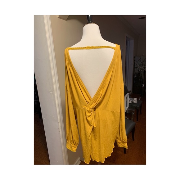 Free People Shimmy Shake Twist Back Top - Picture 5 of 7